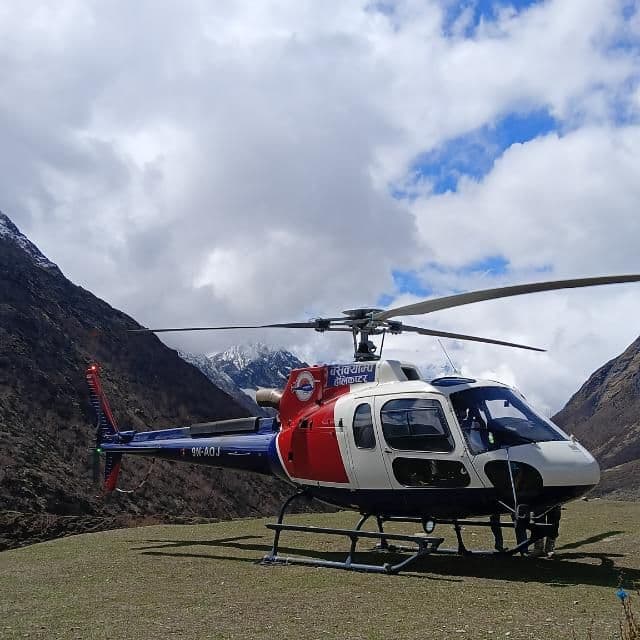 Everest base camp helicopter tour